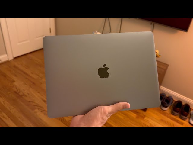 Using a 2018 MacBook Air in 2024 (Review)