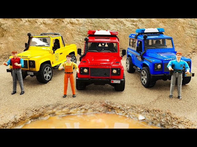 Xe cứu hỏa giải cứu xe cảnh sát khỏi đám cháy - Play with cars toys - Bé Cá ô tô đồ chơi