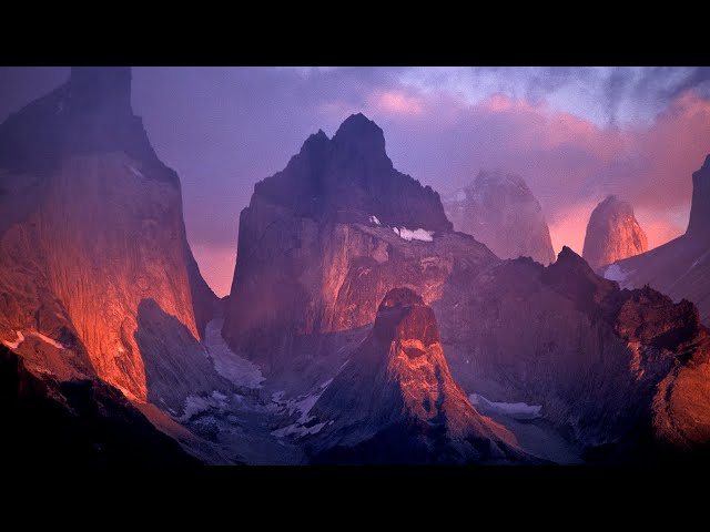 Natural Lighting and Travel Photography Tips from 'National Geographic' Photographer Bob Holmes