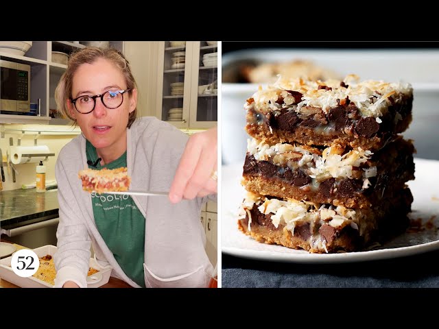 Gooey, Crunchy, & Buttery Magic Cookie Bars | Amanda Messes Up In The Kitchen