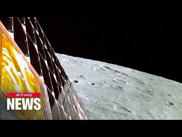 India moon rover takes its first drive on lunar surface
