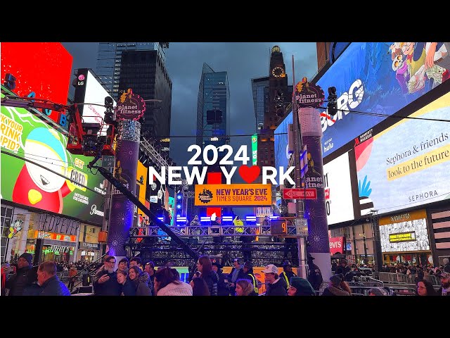 [4K]🇺🇸New York City🚕🗽: New Year's Eve Times Square preparations🧨🎆🎉/ Dec. 30 2023