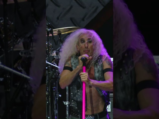 Twisted Sister at BOA 2016: "We're Not Gonna Take It" #bloodstock #rocklegends #heavymetal