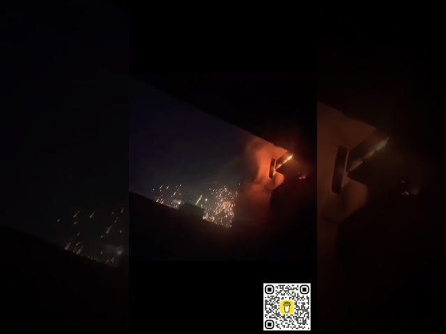 ❗️Russians are shelling Ukrainians with incendiary munitions in Bakhmut Ukraine.