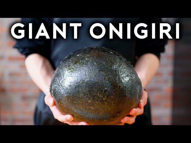 Giant Onigiri from Cooking with Valkyries | Anime with Alvin