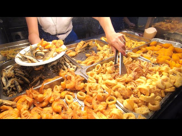 Italy Street Food. Paradise of Fried Fish, Paella and Seafood. Pepero Fest, Carmagnola