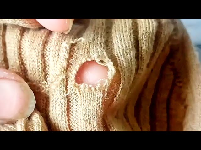 How to Perfectly Repair Holes in Knitted Sweaters Without Leaving any Traces