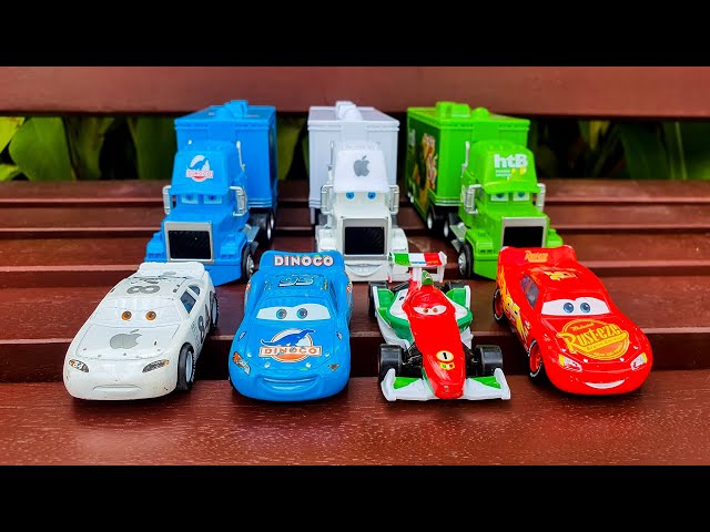 Looking For Lightning McQueen, Mack Cars, Natalie Certain, Sally Carrera, Tow Mater, Jackson Storm