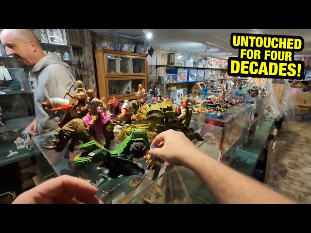 UNCOVERING A BASEMENT TIME CAPSULE TOY COLLECTION!