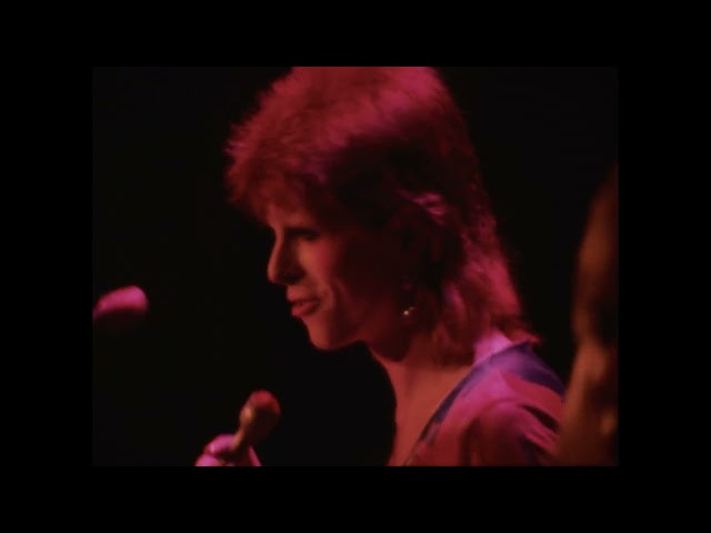 David Bowie - Suffragette City (Live at Hammersmith Odeon, London 1973) [4K Upgrade]