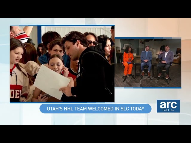 ARC: PHOTOS: Utah's new NHL team greeted by youth hockey players at Salt Lake airport