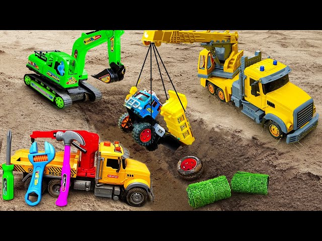 Cranes, JCB Excavators, helping to assemble Dump Trucks   Assembling Toy Vehicles