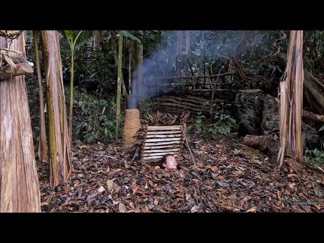 Build a warm survival shelter, Bushcraft hut, clay fireplace, Bushwalk in the woods, Ep 116