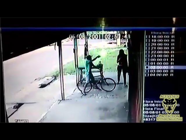 Woman Shot by ATM Mugger