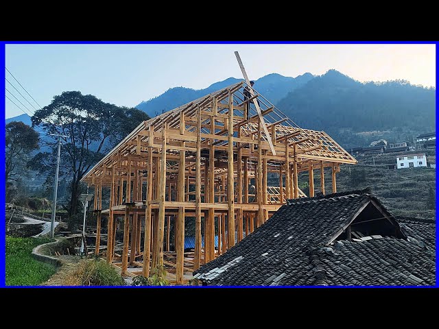 Skilled Chinese craftsmen build large wooden houses in the countryside