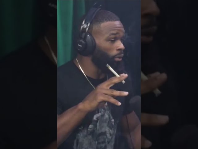 Tyron Woodley 'The Rope Saved Jake Paul' 😮
