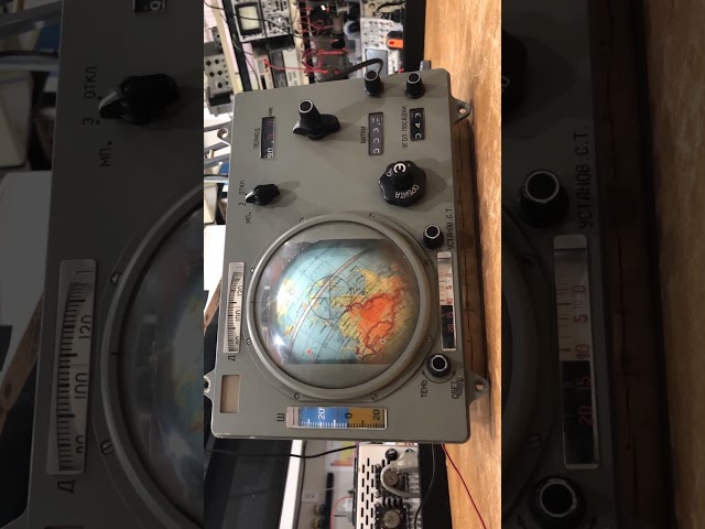 7 Orbits with the Soyuz Globus Mechanical Computer #Short #InTheWrongOrientation