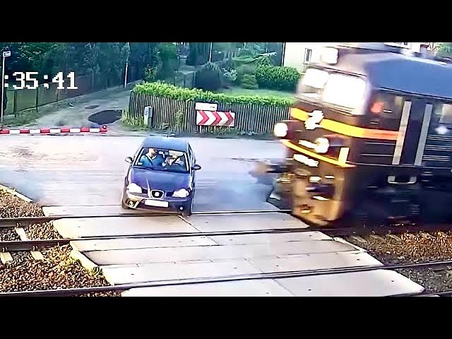 MOST Unbelievable Train Moments EVER Filmed