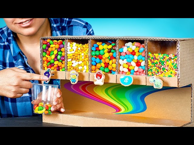 Wie man Süßigkeitenautomaten aus Pappe herstellt 🤯