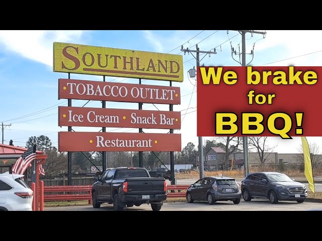 Southland: We brake for BBQ in Moyock, North Carolina