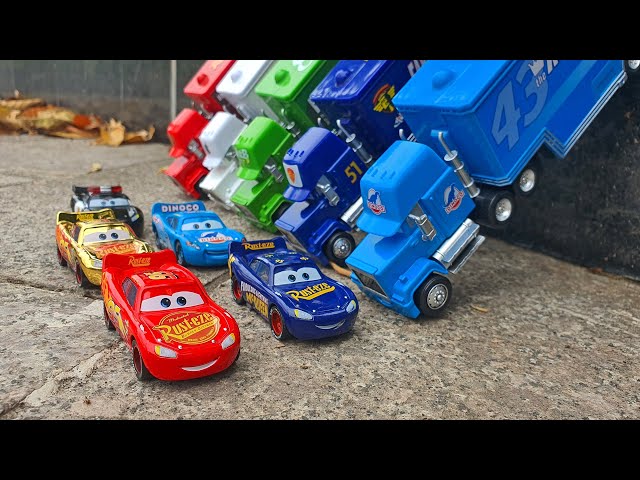Lighting McQueen and Friends: Mack Cars,Rayo McQueen,Tow Mater,Doc Hudson,fillmore,Disney Cars 2022