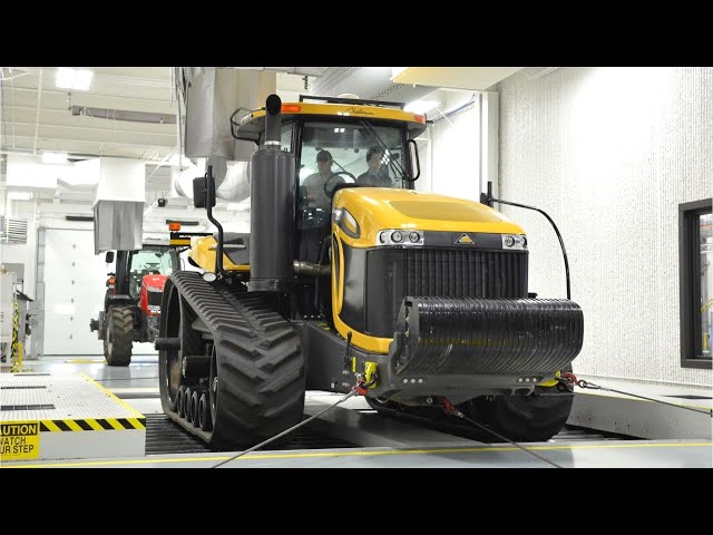 CAT Tractor Factory - Production Challenger tractors