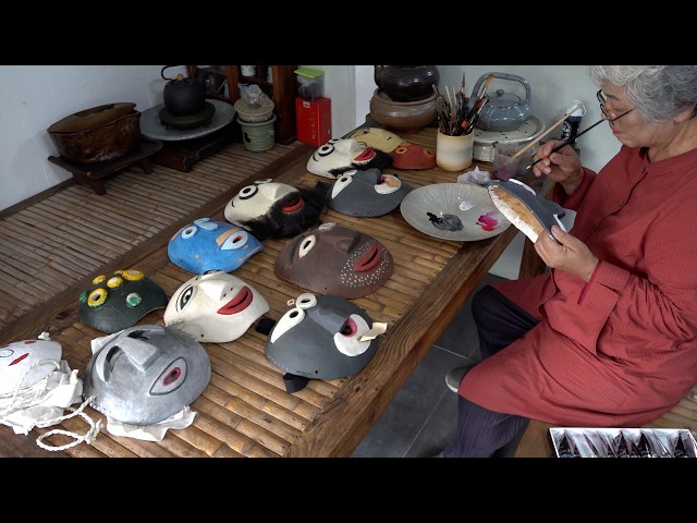 Process of Making Korean Traditional Masks using Calabash by an Artisan.