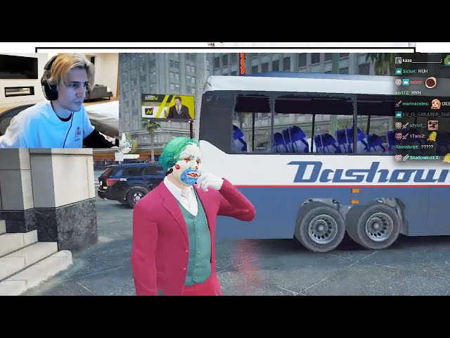 xQc Antagonizes the Police and Returns The Joker!