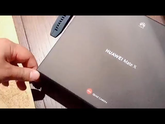 Huawei Mate X Unboxing Video