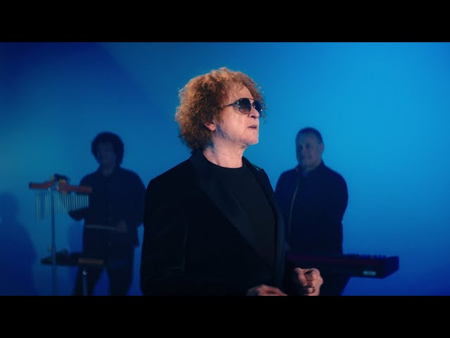 Simply Red - It Wouldn't Be Me (Official Video)