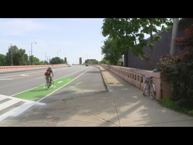New bike lane on Lorain Avenue in Ohio City causing safety concerns for bicycle advocacy group