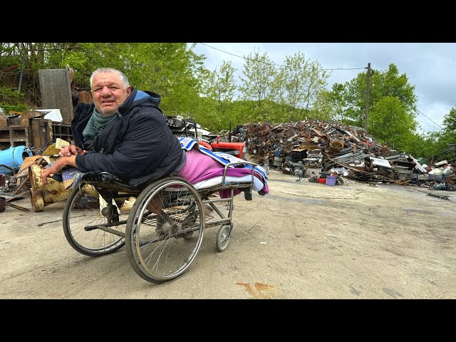 Stopostotni invalid živi ležeći u kolicima! Struja mu uništila život!