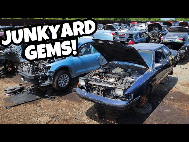 Exploring a Junkyard and finding Gems! + 240sx Car Meet