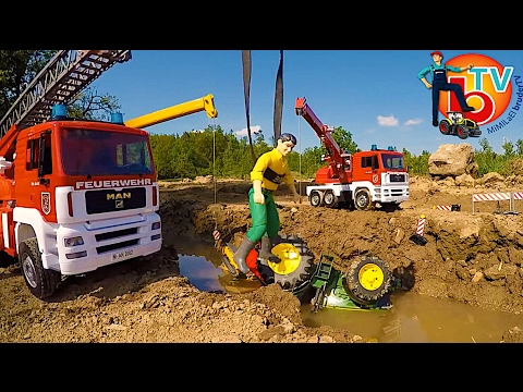 BRUDER traktor John Deere FALLS into the river!  Rescue mission!