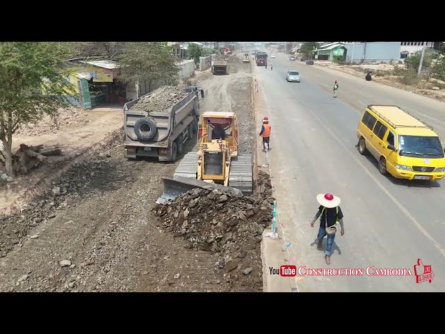 Techniques Building Foundation Side Road Construction With Komatsu D61P dozer & 25 5Ton Dump Trucks