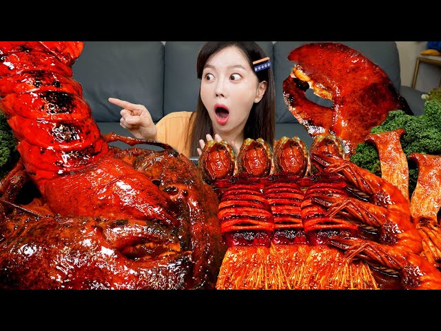 [Mukbang ASMR] GIANT LOBSTER 🦞 SPICY Squid & Enoki Mushrooms Abalone Seafood Boil Recipe Ssoyoung