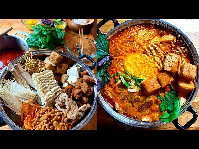 how to cook plant-based HOTPOT: KOREAN ARMY STEW (Budae Jjigae)🥘