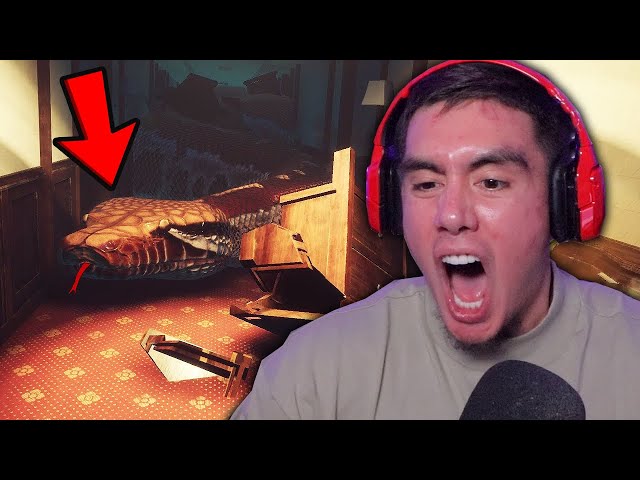 THEY PROMISED ME THERE WOULD BE NO GIANT SNAKES AT THIS HOTEL...THEY LIED| Free Random Games