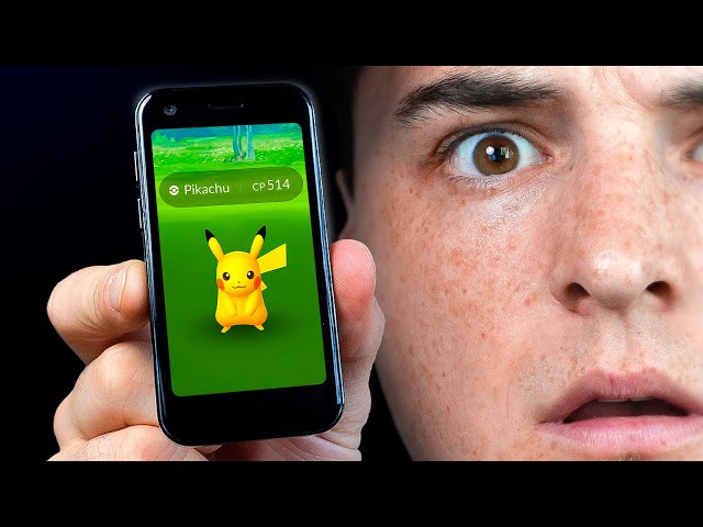 Pokémon GO on the Worlds Smallest Phone!