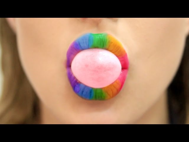 DIY Lipstick Out Of Bubble Gum!