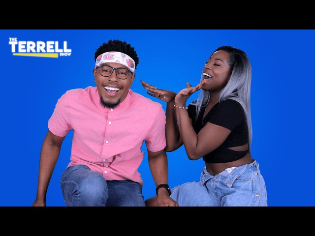 Issa Rae Stole Her Drink & Then Hired Her! TEAMARRR sings Sinatra & Talks Working at a Gas Station!