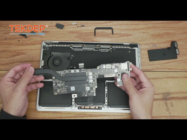 Fix it Yourself: A1708 Logic Board Replacement Walkthrough for MacBooks