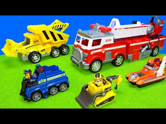 Paw Patrol Ultimate Fire Truck Playset | Toy Vehicles Unboxing Movie for Kids | Police Engine Cars