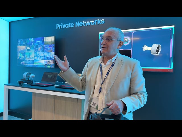 Samsung Networks Private 5G AR Demo with Microsoft HoloLens 2