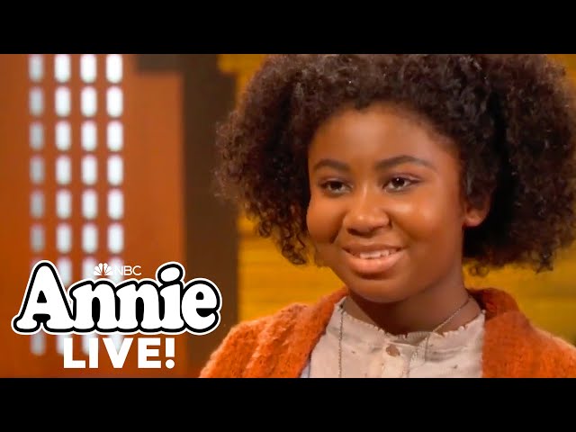 An Iconic Annie Sing-A-Long | Annie Live!