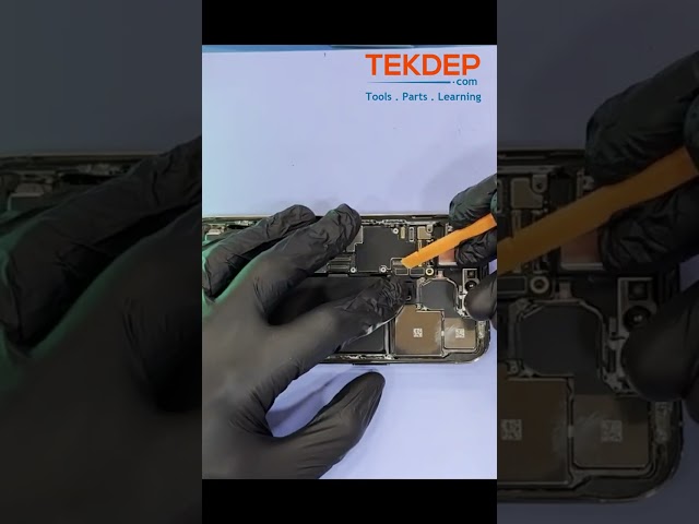 Inside Out: iPhone 14 Pro Max Disassembly Guide!