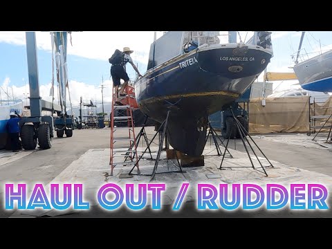 Oahu Haul Out - Rudder Repair