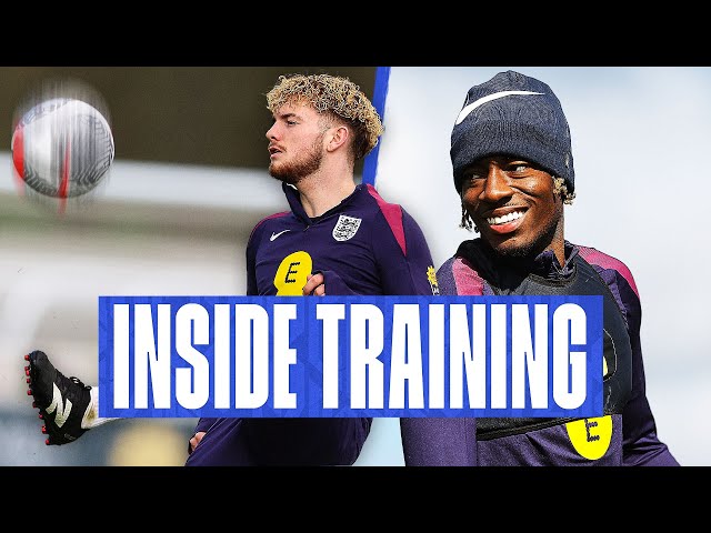 Elliott's Rondos Nutmeg, 🤩 One-Touch Strikes & Young Lions Meet The Fans | Inside Training