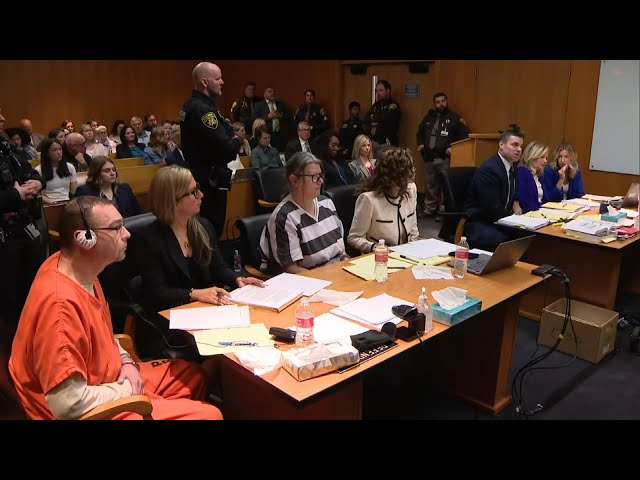 Parents of Shooter Ethan Crumbley Sentenced to 10-15 Years