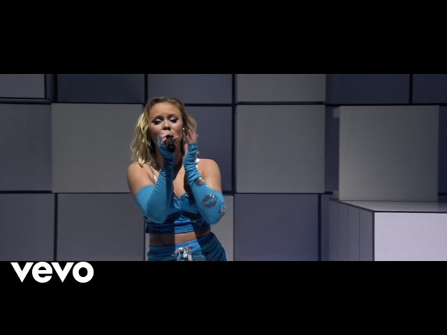 Zara Larsson - Ruin My Life (Official Performance Music Video)